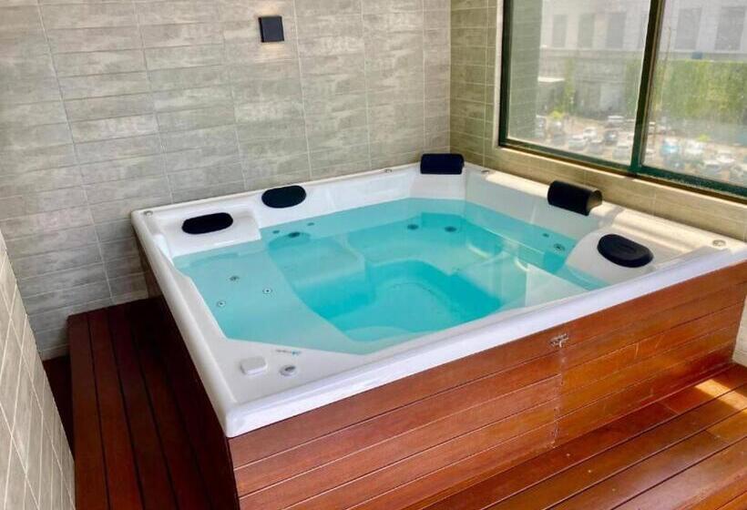 Flat Arpoar Suítes Manaíra Com Vista Para O Mar