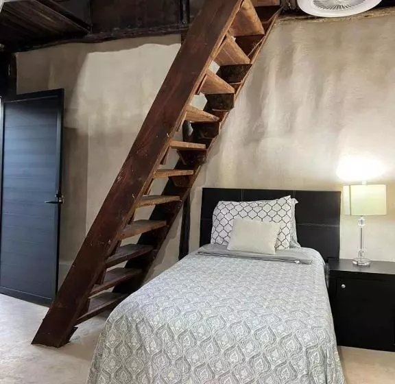 ホテル Cabañas Casvar