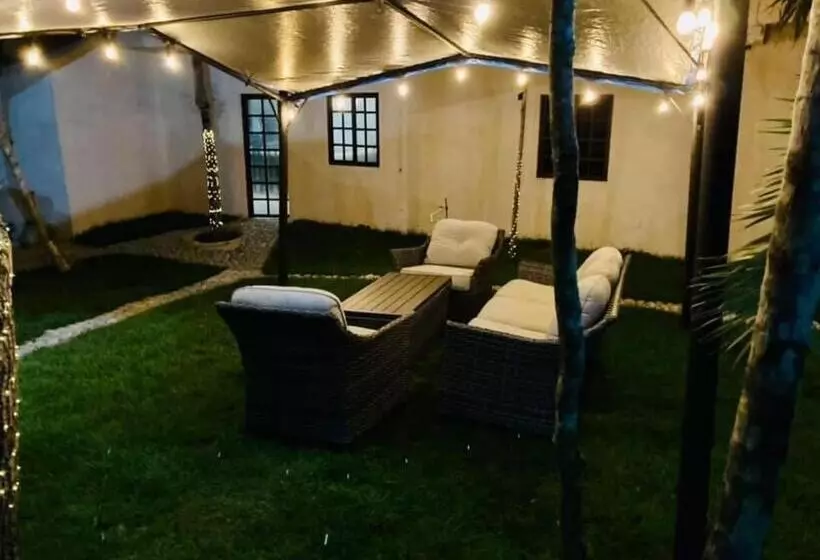 ホテル Cabañas Casvar