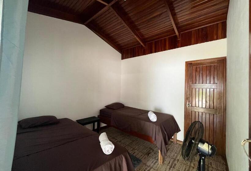 فنادق الكبسولة #4 Cabina Rústica Para 3 Personas En Paquera