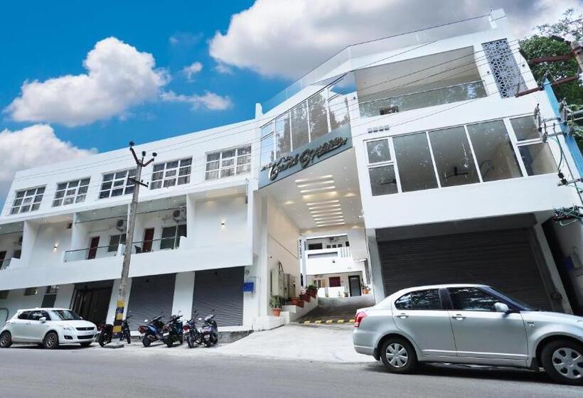 فندق Grand Square