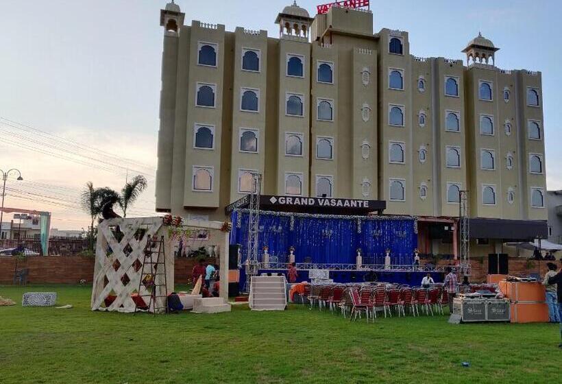 Hotel Grand Vasaante