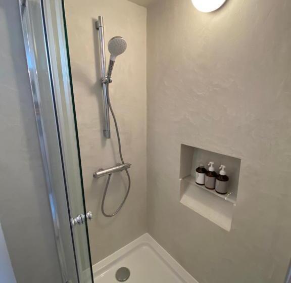 Hotell Hub Inn 離れ