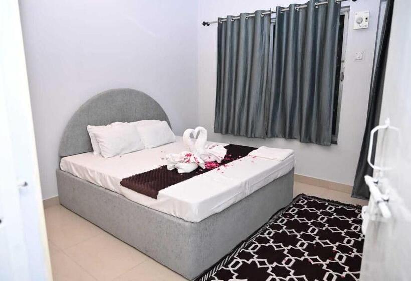 Hotel Oyo Flagship The Angel Villa