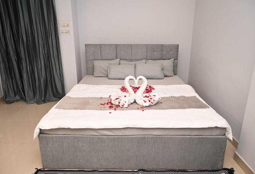 Hotel Oyo Flagship The Angel Villa