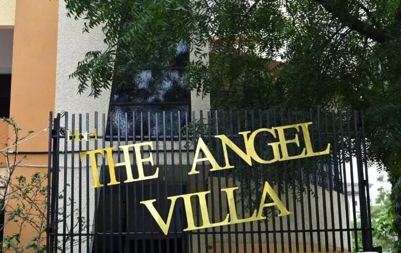 ホテル Oyo Flagship The Angel Villa