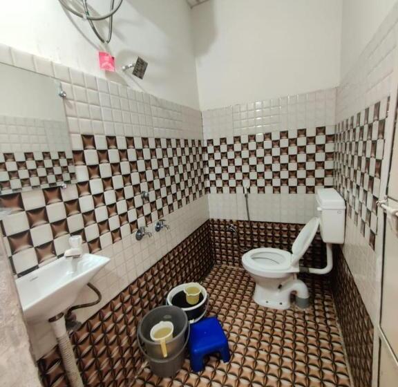 هتل Samarth Home Stay