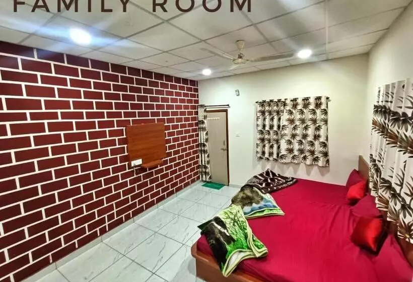 ホテル Samarth Home Stay