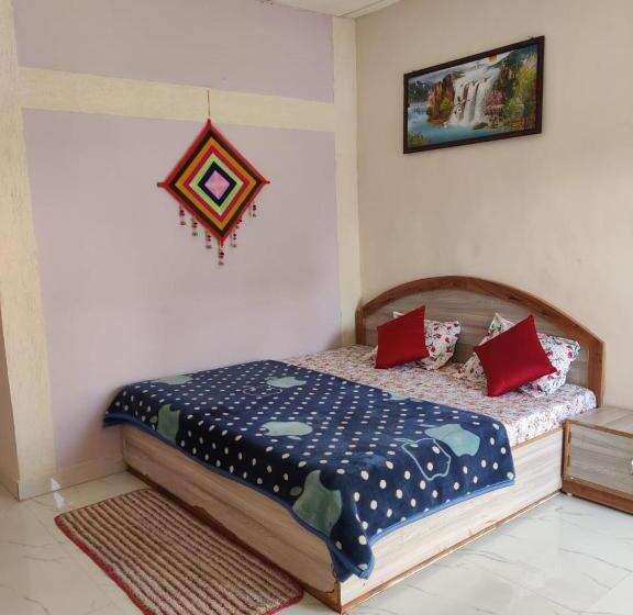 هتل Samarth Home Stay