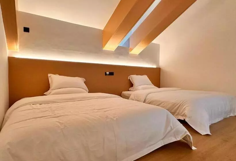 Hotel Slowdown Hostel Wulong