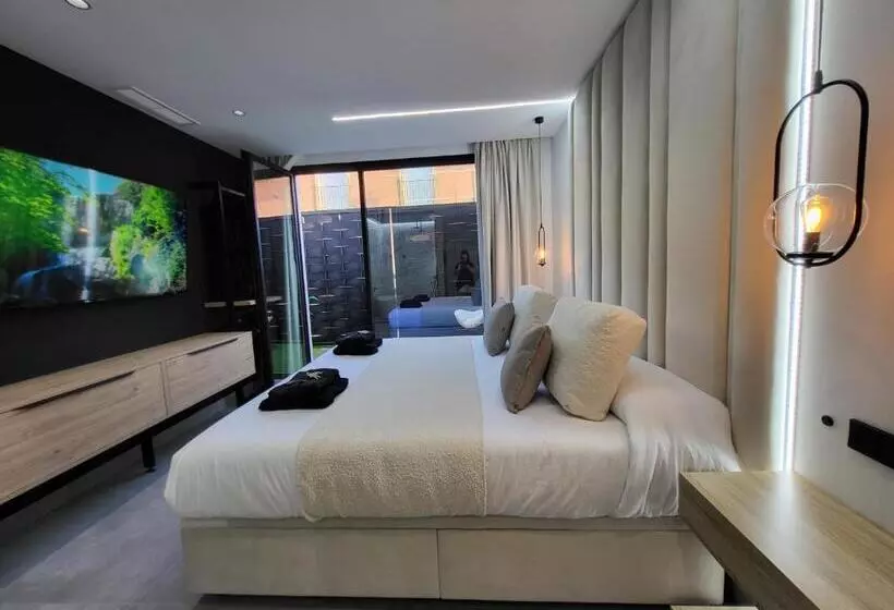 Hotelli Suites Home Ruidera