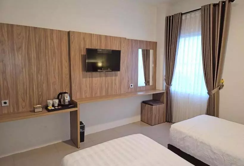 Hotelli The Safiina Point Syariah