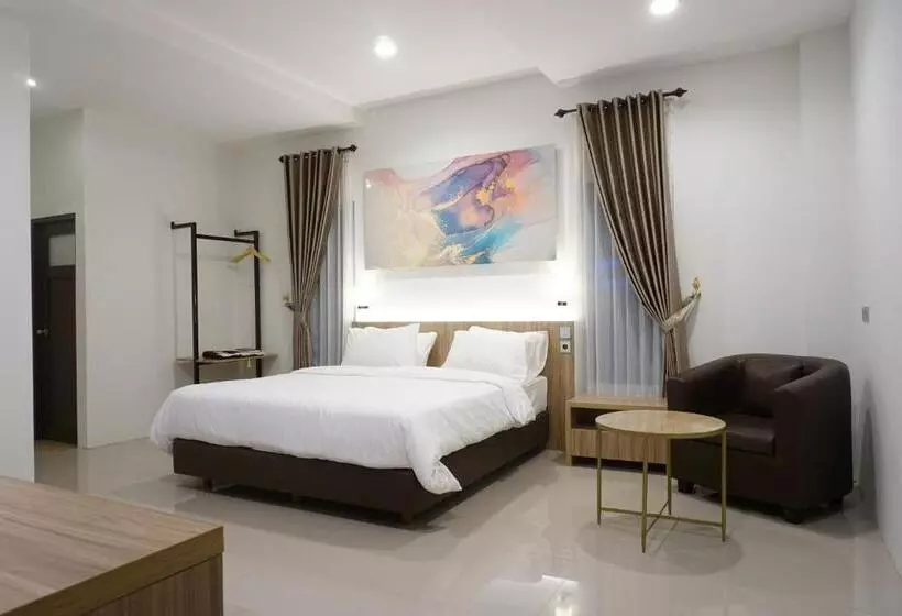 Hotelli The Safiina Point Syariah