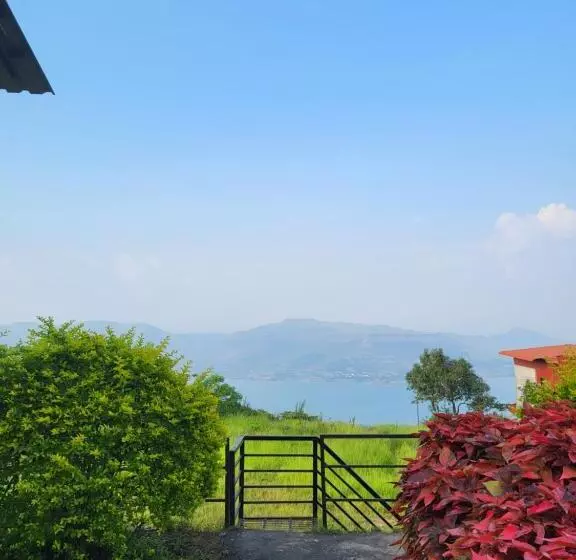 Hotelli Vayu Resort   Kas Pathar