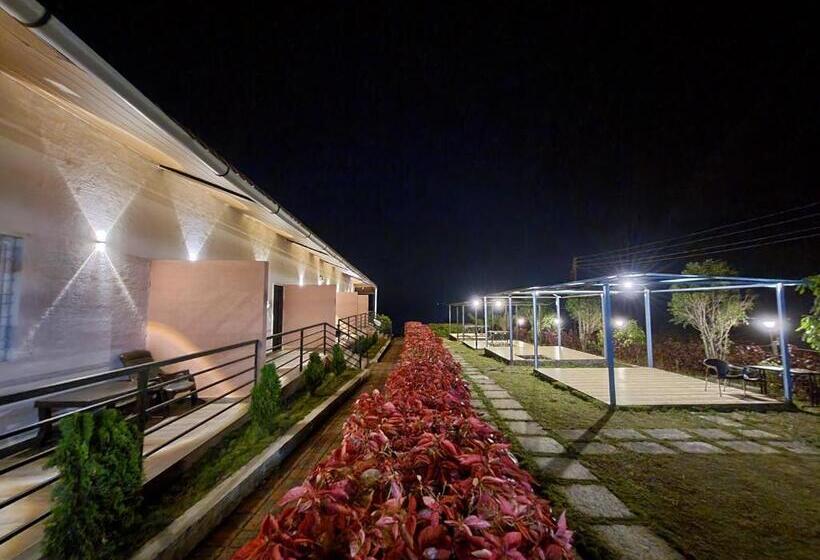 호텔 Vayu Resort Kas Pathar