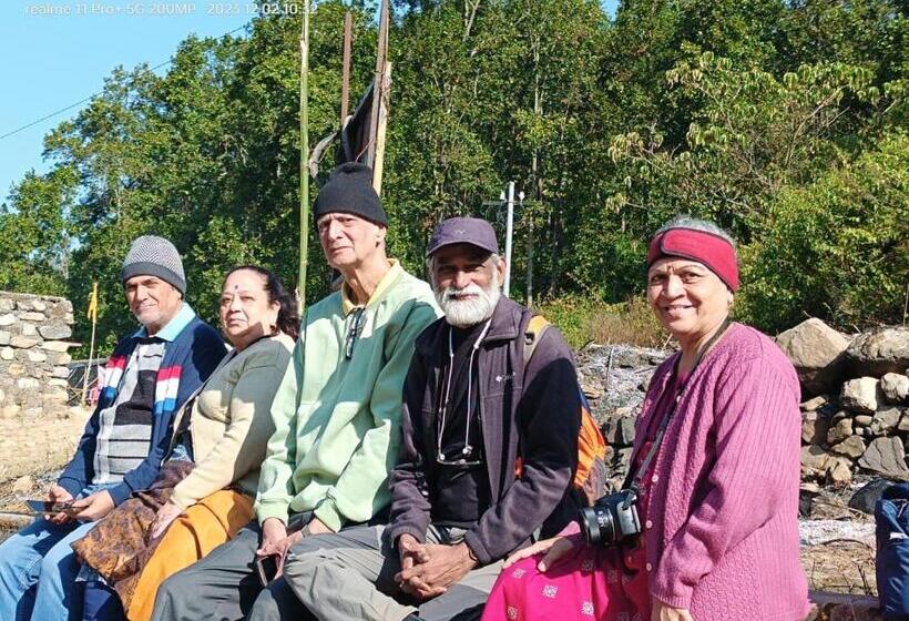 בית מלון כפרי Wild Retreat Yamkeshwar