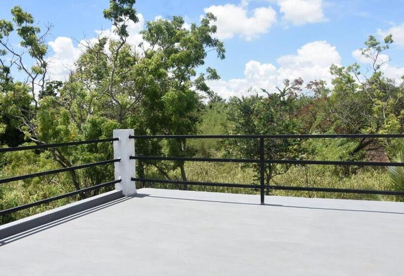 Pensione Camellia Resort