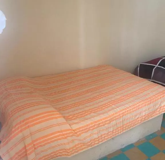 ペンション Hostal Las Quince Letras