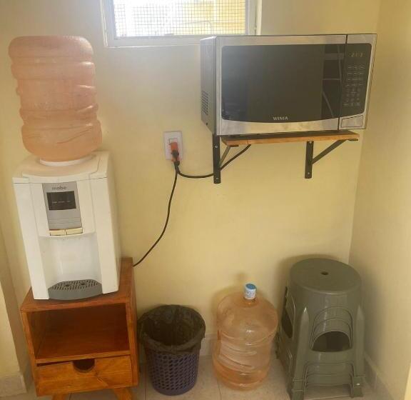 پانسیون Hostal Las Quince Letras