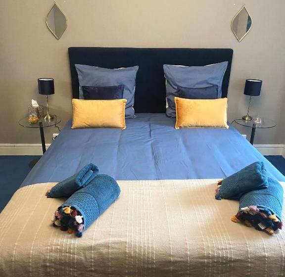 بنسيون Le Moulin De La Vernoelle