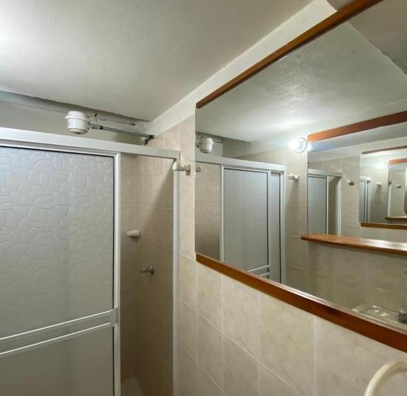 پانسیون Origen Hostel Jardín