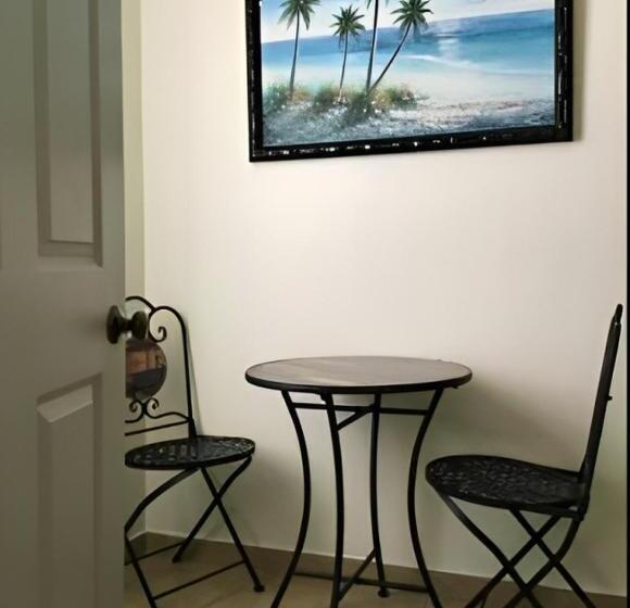 פנסיון The Hideaway Vacation Condos