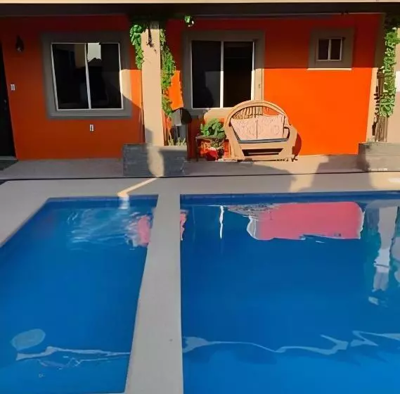 ペンション The Hideaway Vacation Condos