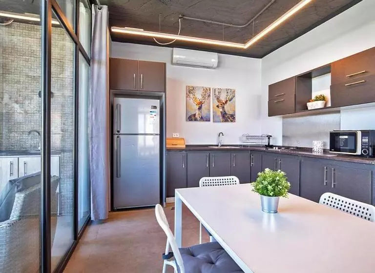 پانسیون Trendy House Deadsea