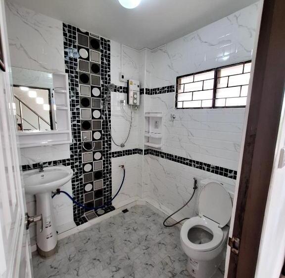 هاستل Cody Backpackers Cnx