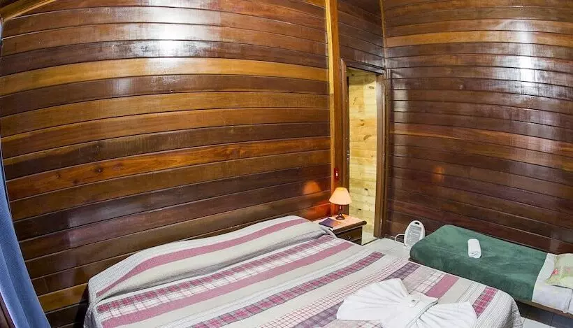 Retkeilymaja Recanto Monte Suíço