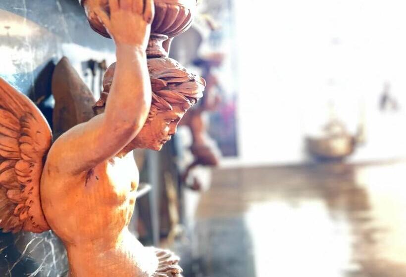 ユースホステル Pill Hill Mansion