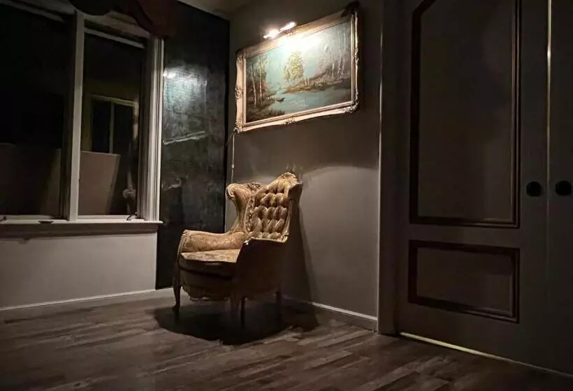 Retkeilymaja Pill Hill Mansion