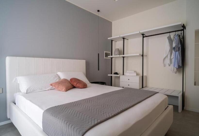 مبيت وإفطار Acquamarina Rooms