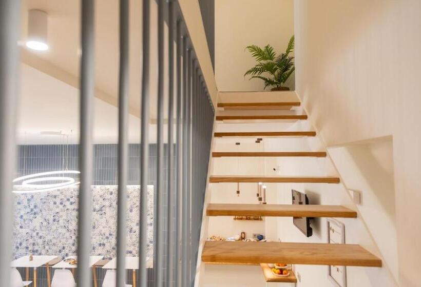 مبيت وإفطار Acquamarina Rooms