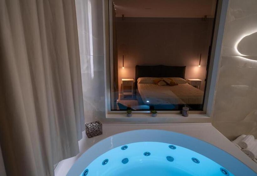 مبيت وإفطار Acquamarina Rooms