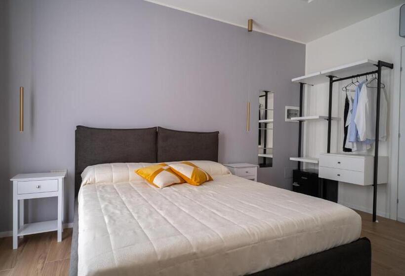 مبيت وإفطار Acquamarina Rooms