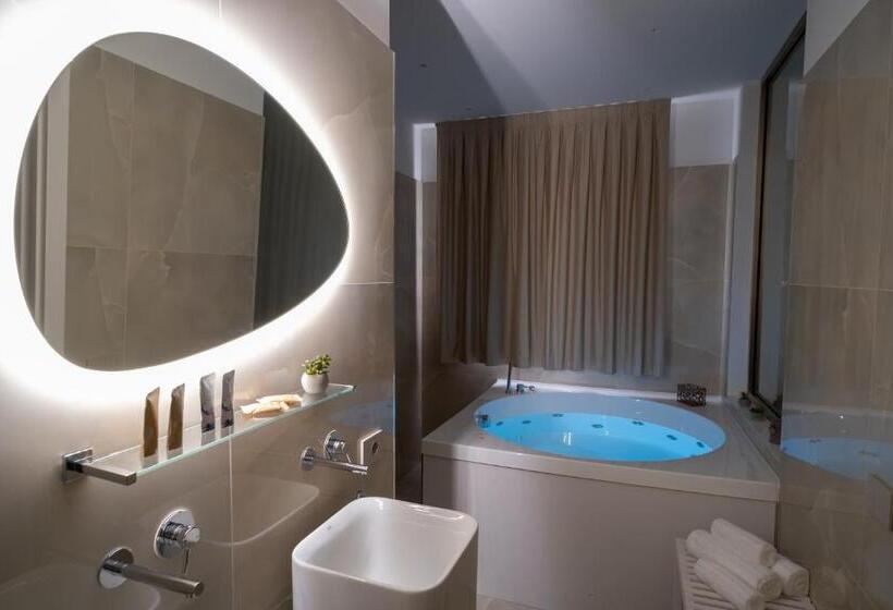 مبيت وإفطار Acquamarina Rooms