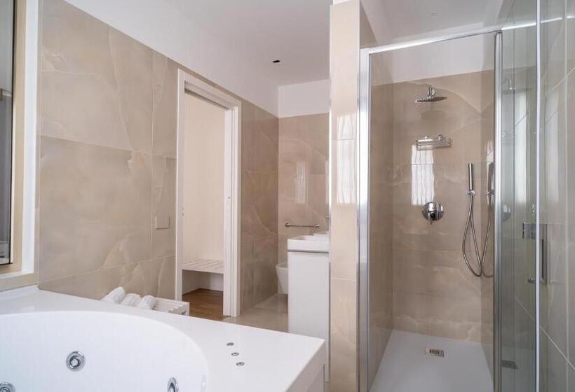 مبيت وإفطار Acquamarina Rooms