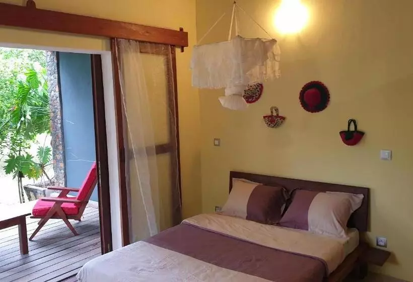 تختخواب و صبحانه Les Citronniers