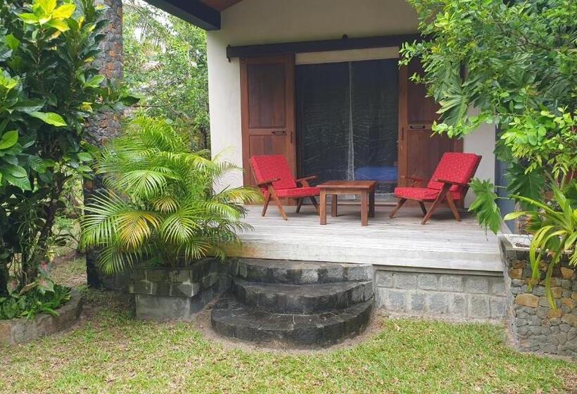 تختخواب و صبحانه Les Citronniers