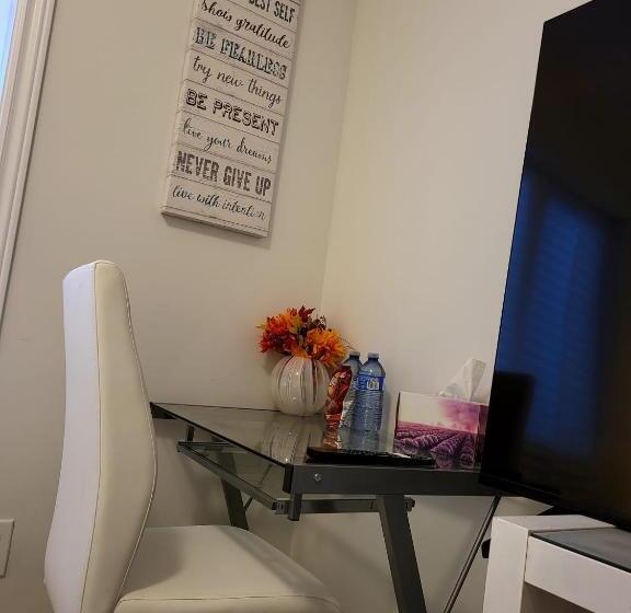 Bed and Breakfast New Luxury Home