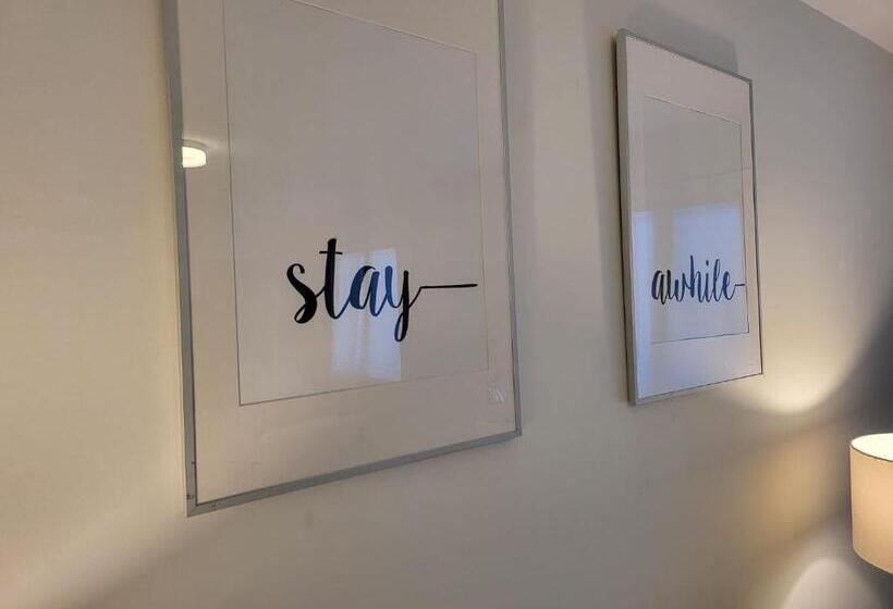 Bed and Breakfast New Luxury Home