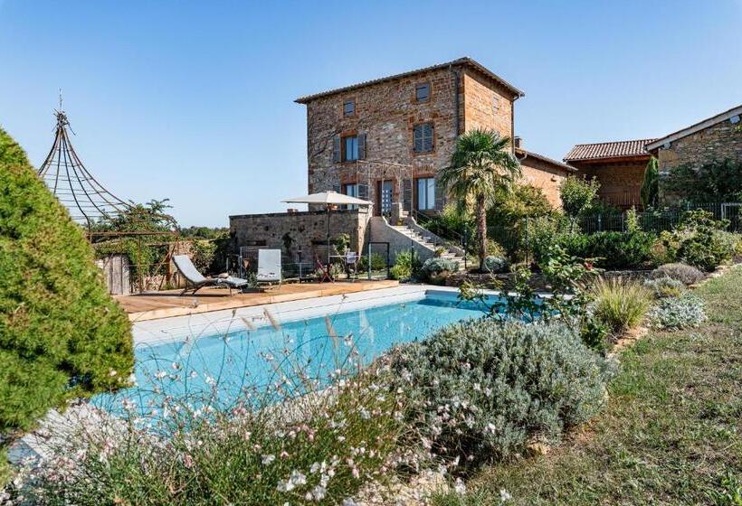 تختخواب و صبحانه Maison De Pagneux