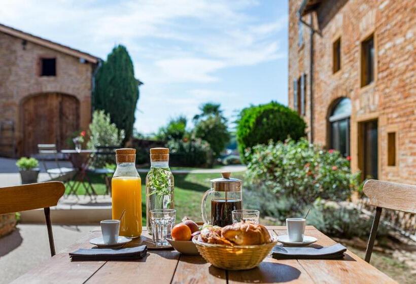 تختخواب و صبحانه Maison De Pagneux