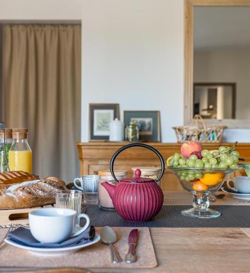 تختخواب و صبحانه Maison De Pagneux