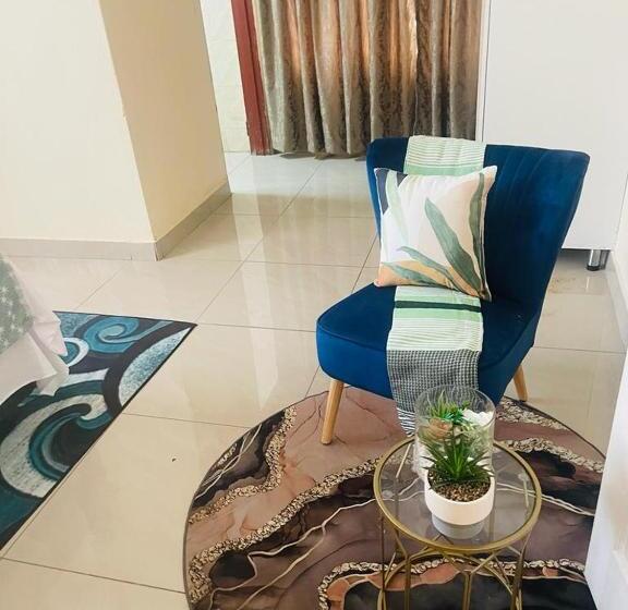 Glamour C Rane Lodge