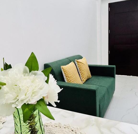 Concetta Tourist Inn