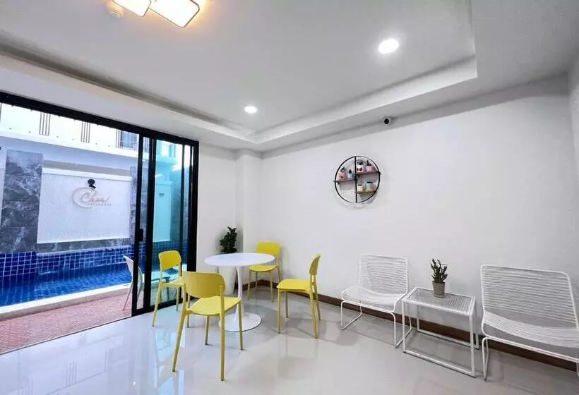 Hotelli โรงแรม ชม เชียงราย