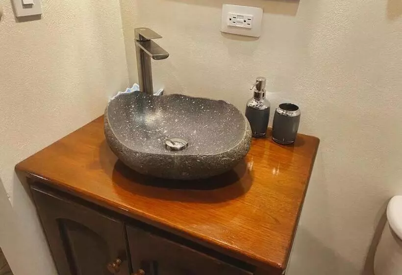 Hotelli Brahman Bungalows On Pavones Point