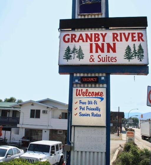 ホテル Granby River Inn & Suites